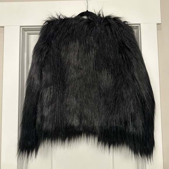 Faux Fur Jacket - 6 - Picture 3 of 5